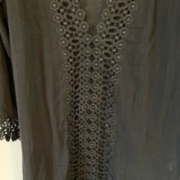 Ellen Weaver Tunic with lace size large - Picture 7 of 13